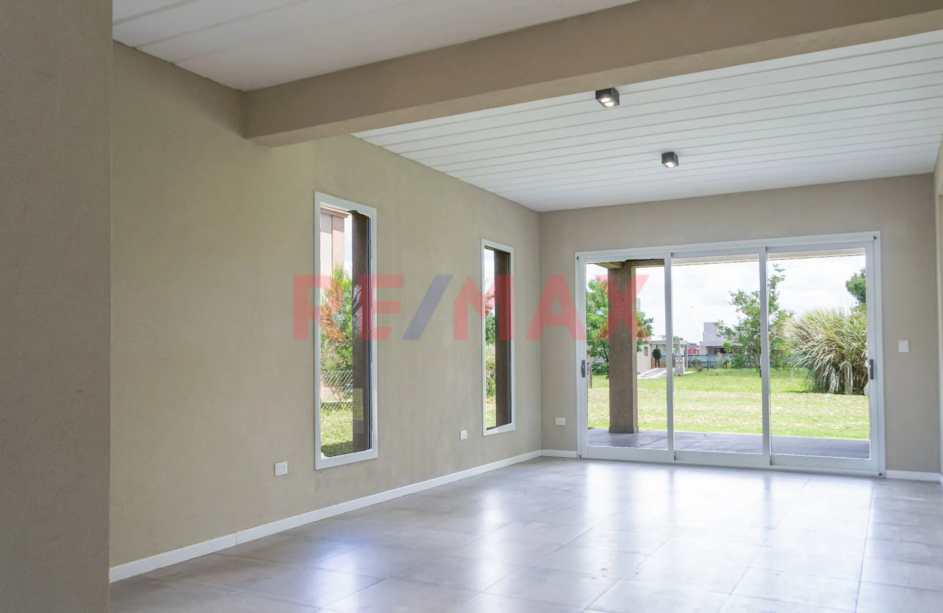 CASA 5 AMBIENTES EN VENTA HORIZONTES AL SUR foto 5