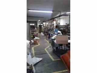 GALPÓN EN VENTA-CASEROS s/lote de  8x50 mts2. foto 1