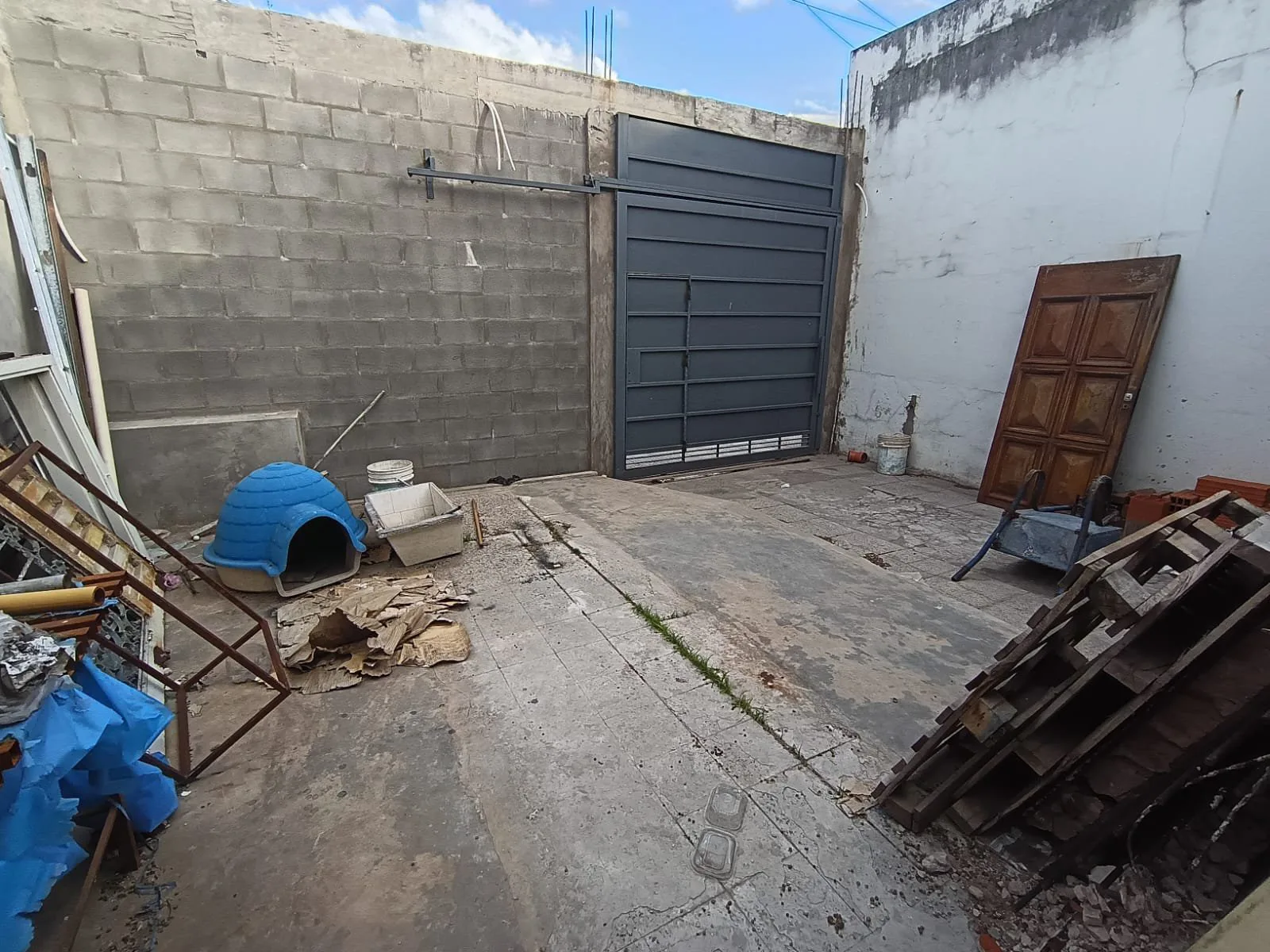 CASA PARA DOS FAMILIAS SOBRE AVENIDA CRUZ A METROS A AV GRAL PAZ, Avenida Cruz 6965 - Villa Lugano foto 2