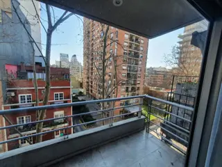 LUJOSO MONOAMBIENTE CON BALCON EN PLENO PALERMO foto 1