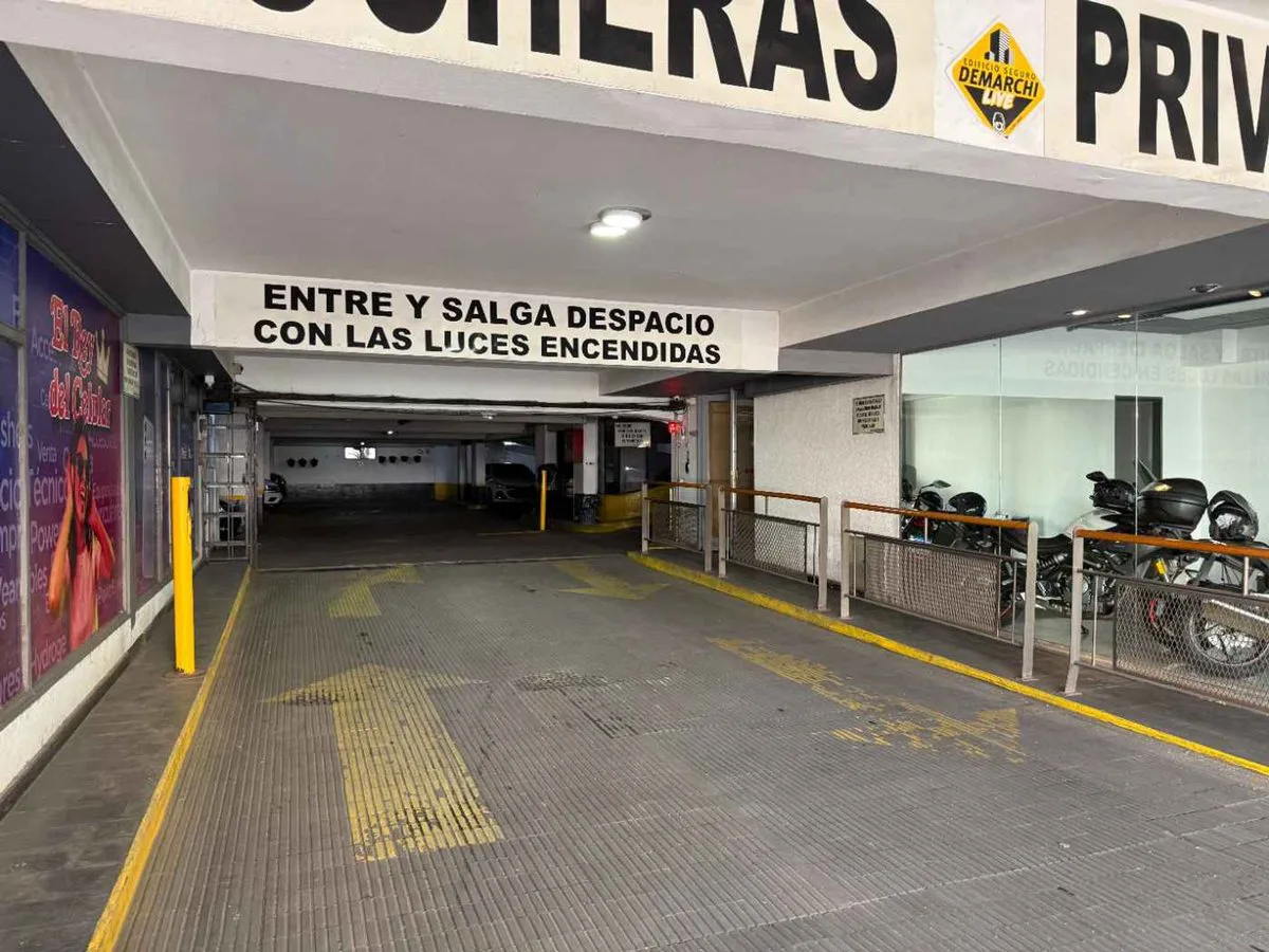 VENTA COCHERA OPORTUNIDAD ZONA CENTRO ROSARIO foto 5