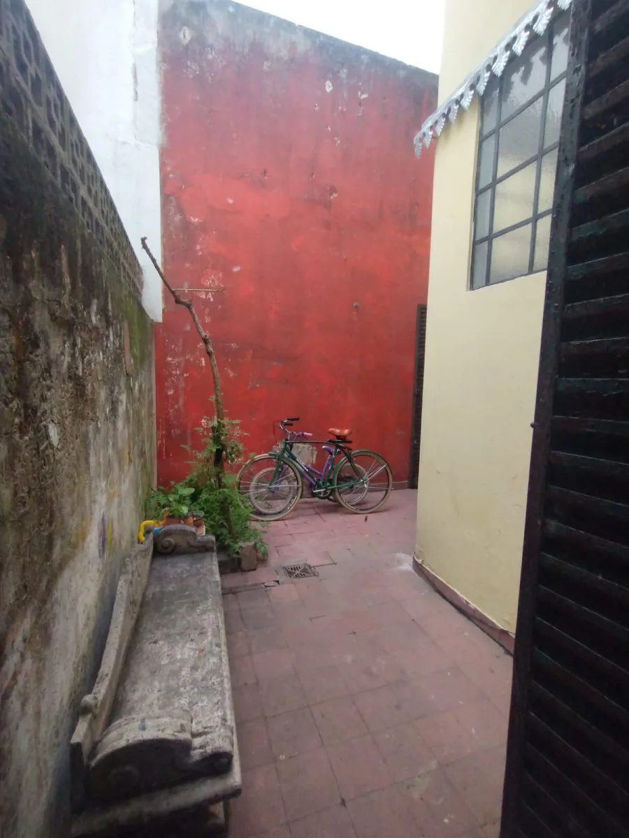 Parque Avellaneda, Laguna 700, 4 amb, 115m2, u$S 119.000 foto 2