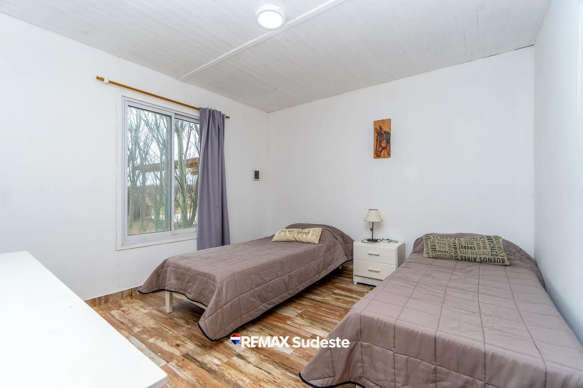 VENTA CASA AMOBLADA A METROS DEL MAR EN PEHUEN CO foto 4