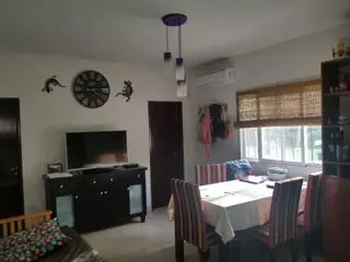 Casa en Venta - Dique Luján sobre calle Belgrano foto 4