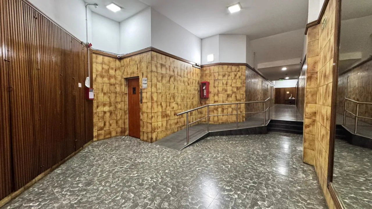 Departamento en Alquiler | 2 Dormitorios | Nueva Cordoba | Balcon | Cocina Separada foto 2