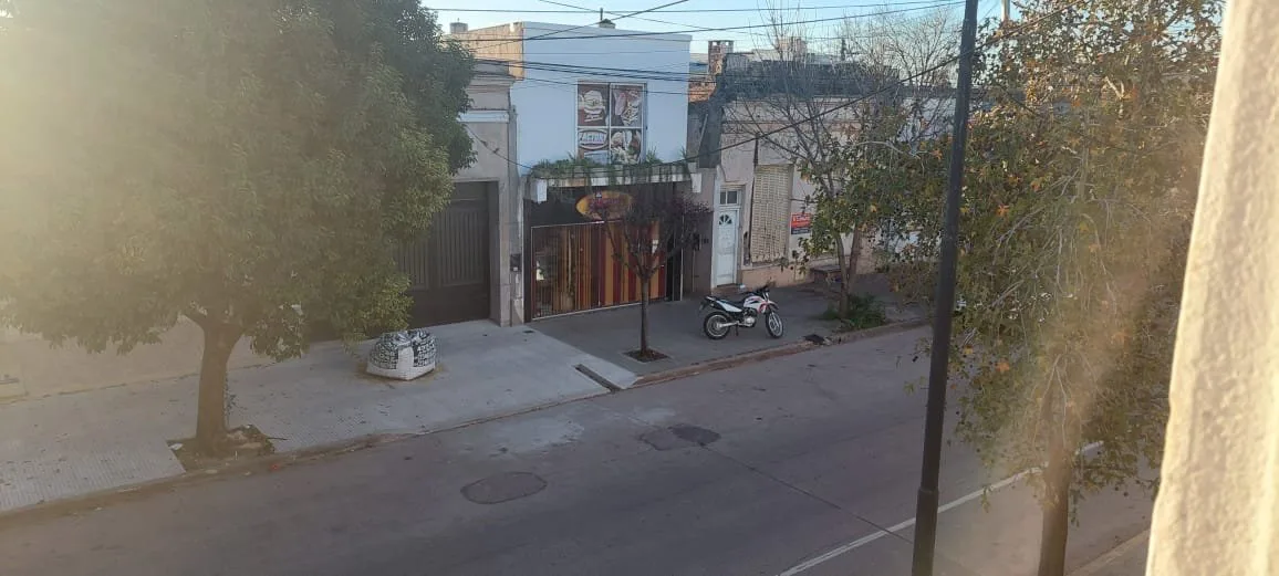 VENTA DE DPTO EN CHIVILCOY - OPORTUNIDAD BARRIO COLON foto 4