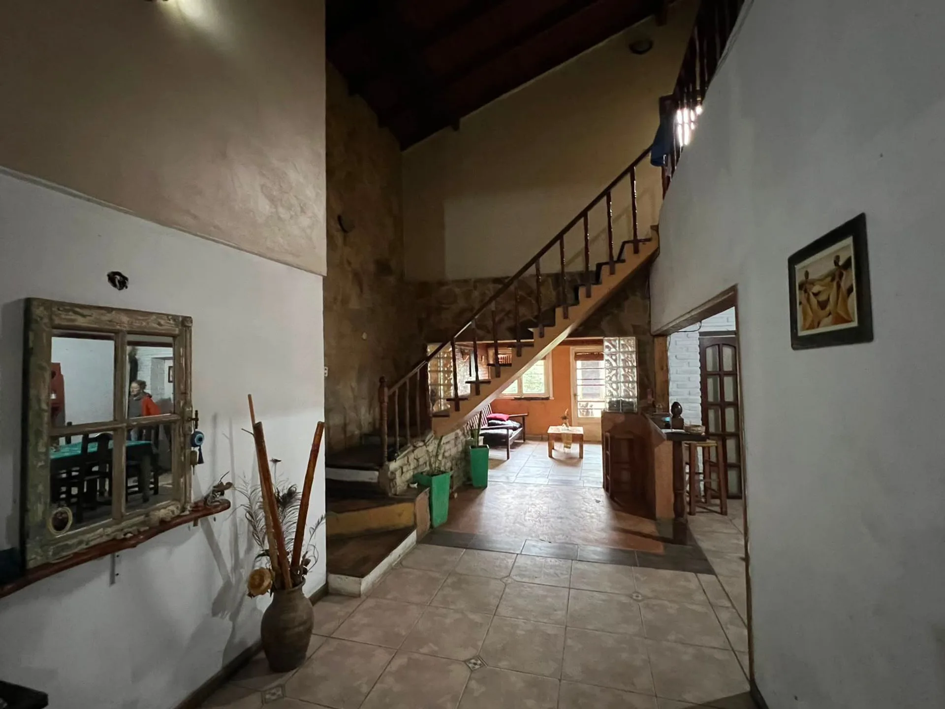 Casa 2 dormitorios en venta en La Plata cochera foto 5