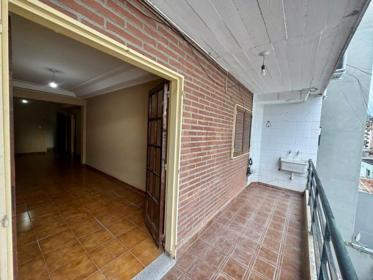 VENTA DPTO 2 DORMITORIOS C/ COCHERA BARRIO NORTE foto 4