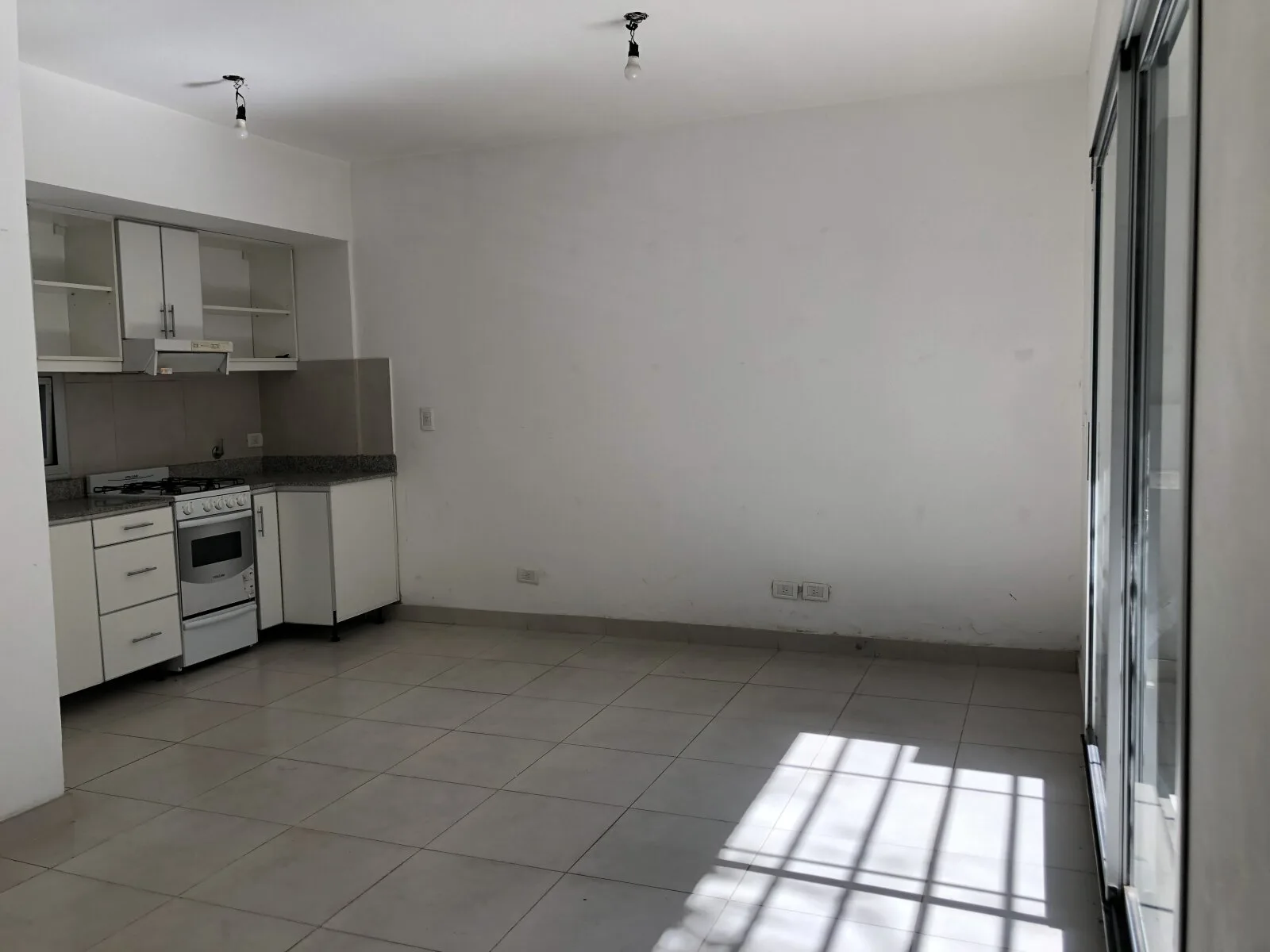 Departamento de 40 m² con 1 Dormitorio en Alquiler en Morón foto 3