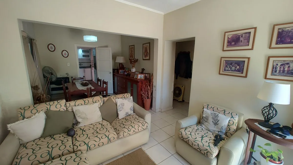 Venta Casa 4 Ambientes Oportunidad Rafael Calzada foto 5