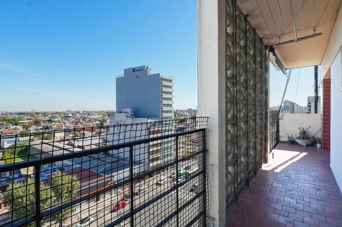 VENTA DEPTO 3 AMB. BALCON AVELLANEDA APTO CREDITO foto 2