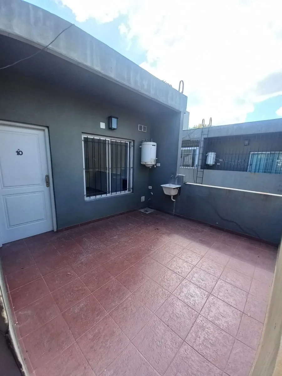 VENTA DEPTO CON RENTA 2 AMBIENTES SAN MIGUEL 54 M2 foto 2