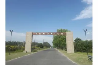 CASA en Venta en Verónica foto 1