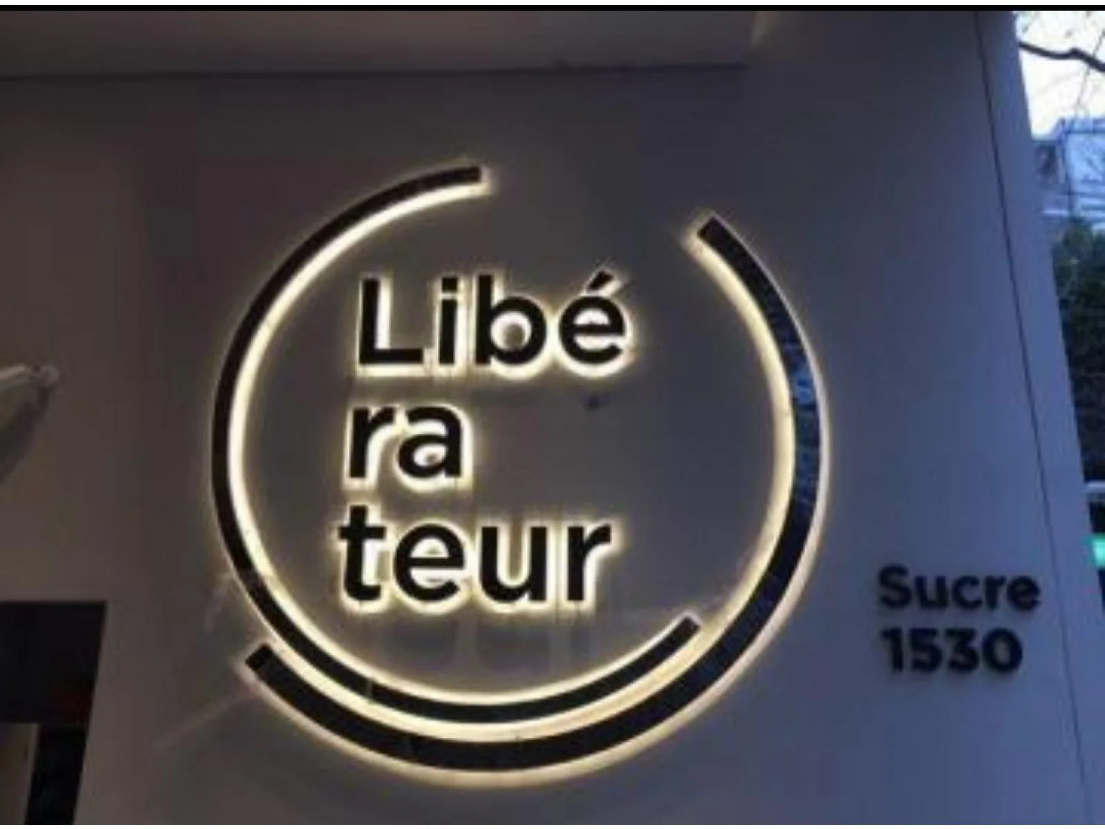 VENTA!!! Edificio Liberateur | Departamento 4 Ambientes c/Dependencia, CABA. foto 4