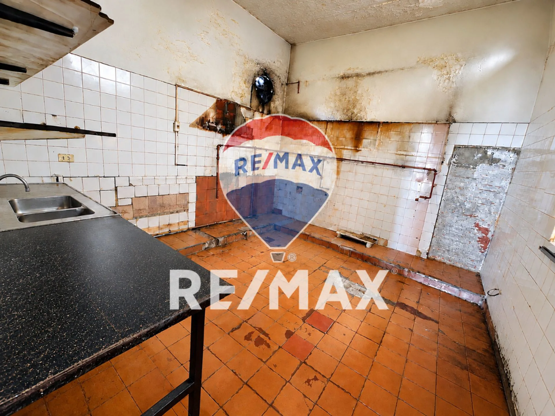 VENTA LOCAL COMERCIAL LOTE PROPIO SAN CRISTOBAL foto 4