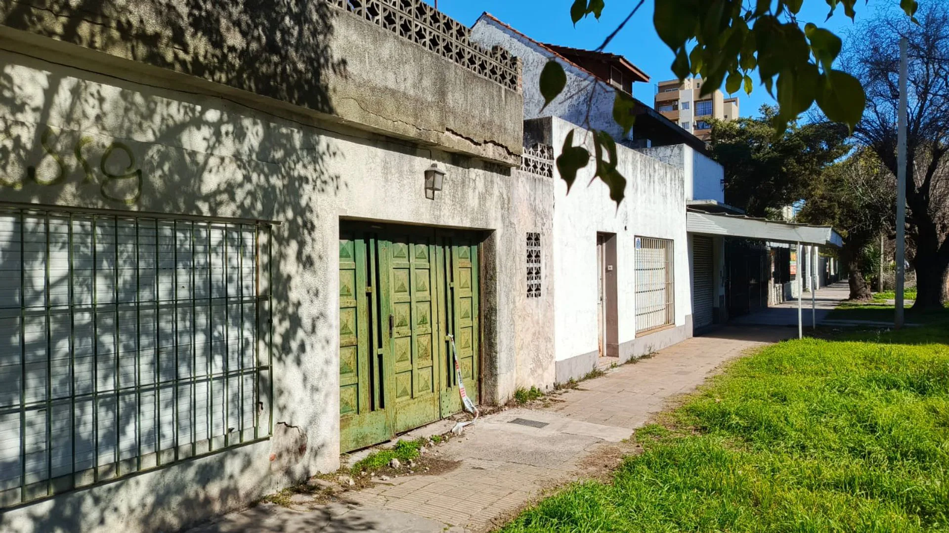 CASA Y LOCAL COMERCIAL A REFACCIONAR, SAN MIGUEL foto 3