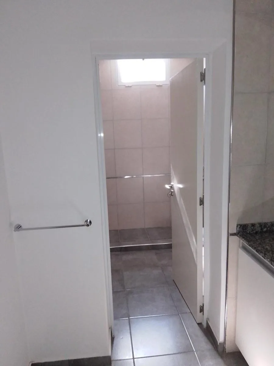 CASA, 2 DORMITORIOS  EN BARRIO CATEDRAL!! foto 3