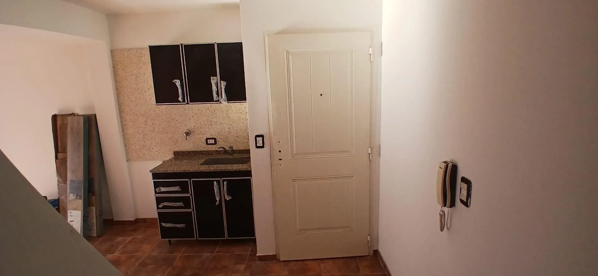 VENTA DEPARTAMENTO 3 AMBIENTES LANUS O A ESTRENAR foto 2