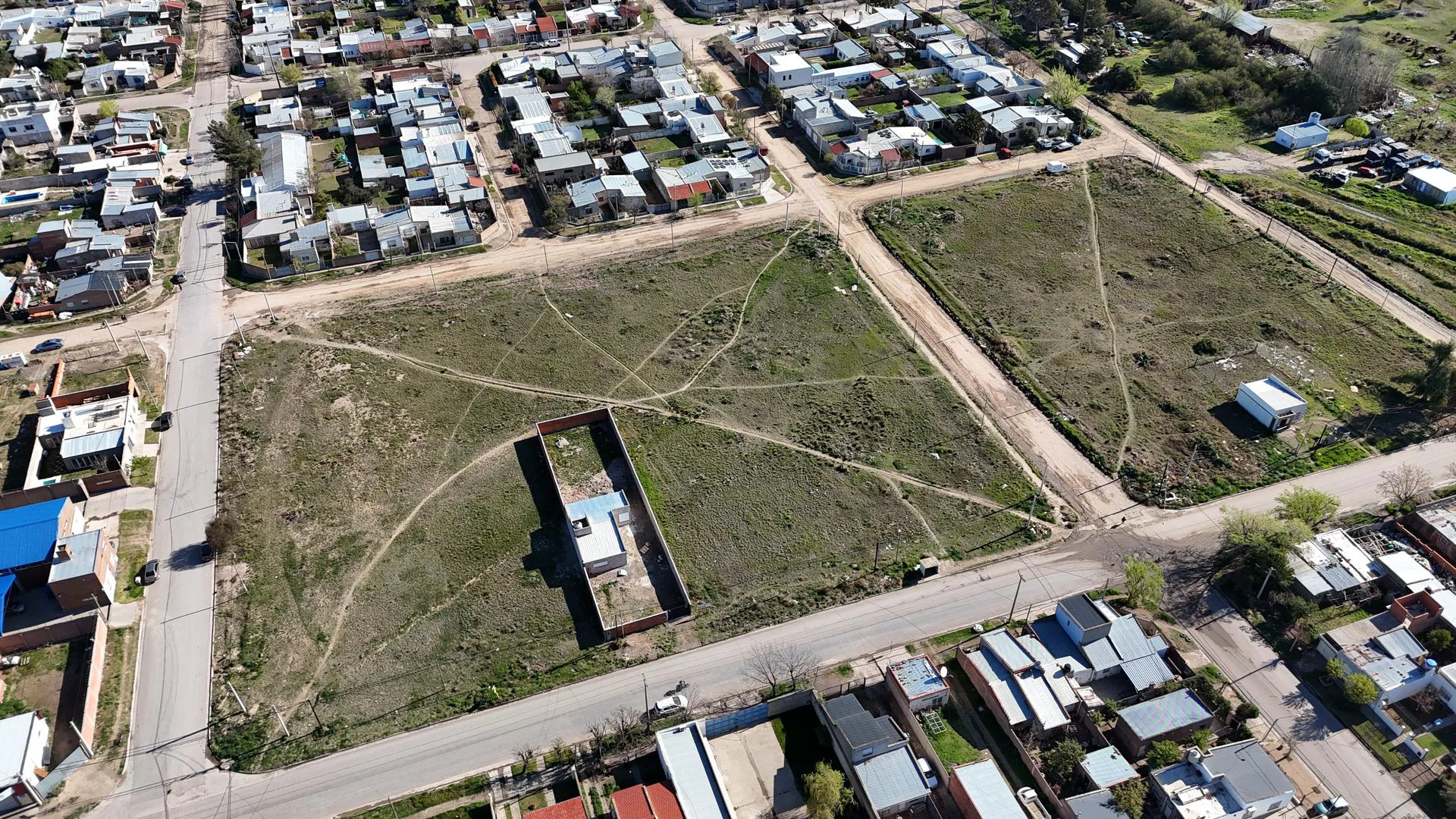 VENTA DE LOTE CALLE BELGICA 456 M2 foto 2