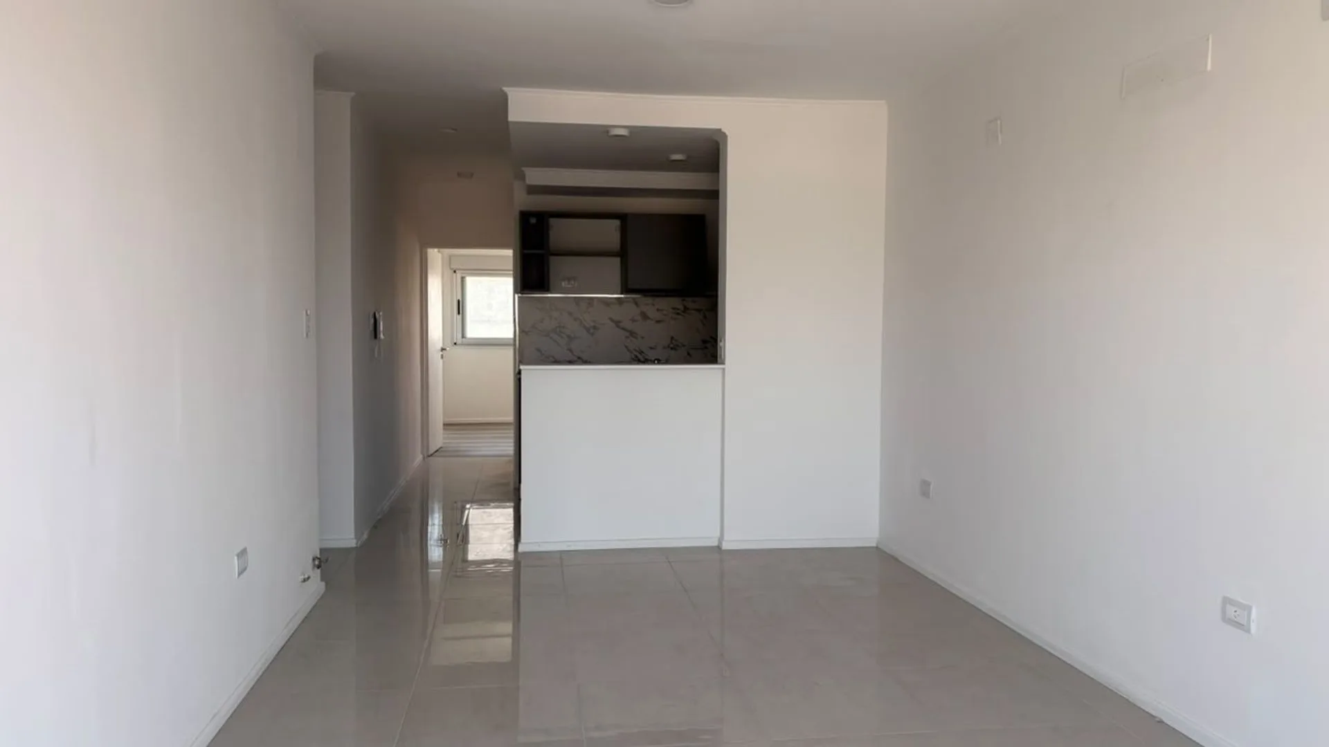 Depto 1 dormitorio con cochera a estrenar, Paraná foto 4