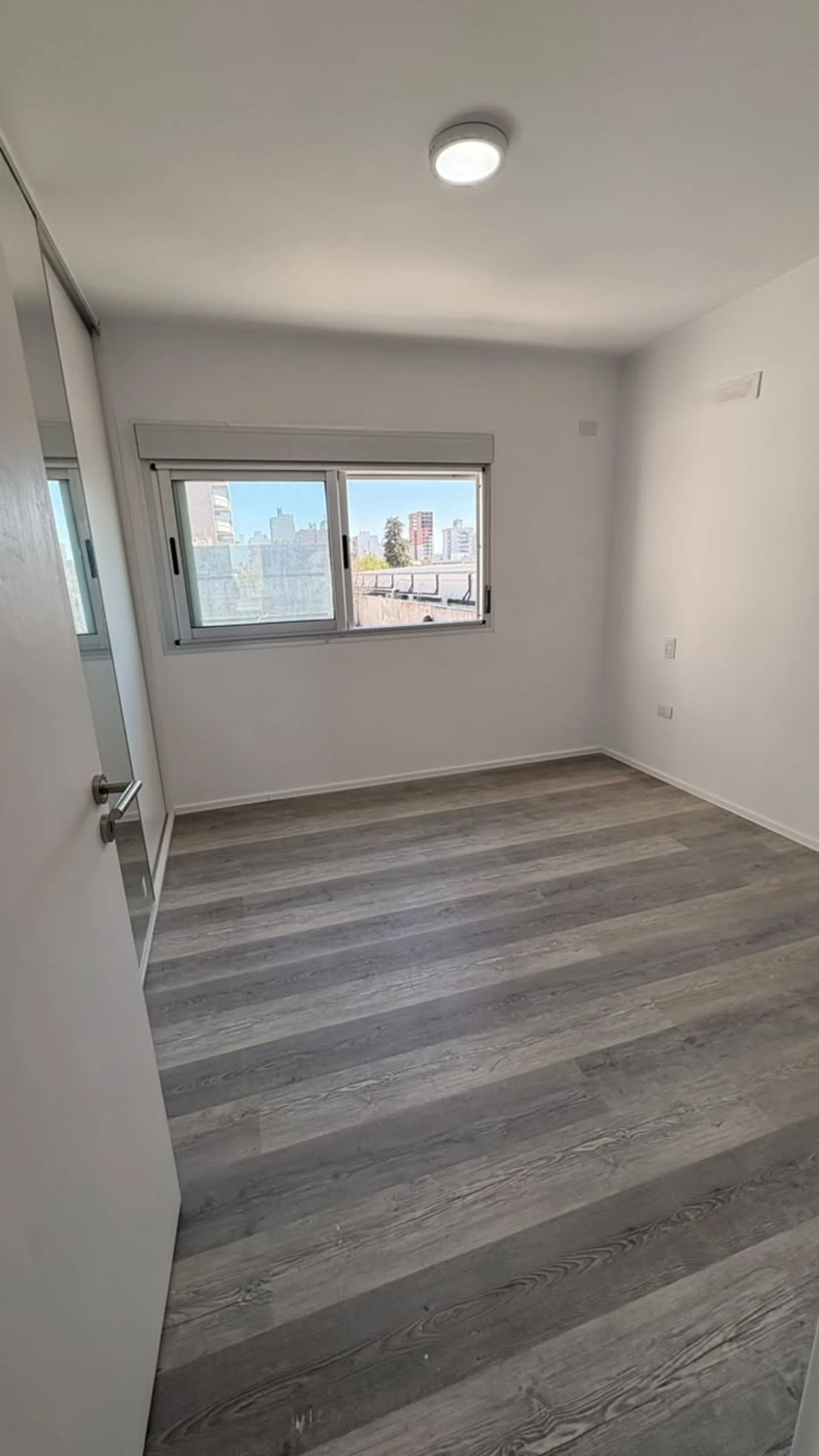 Depto 1 dormitorio con cochera a estrenar, Paraná foto 5