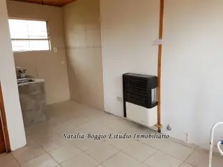 Miramar casa en VENTA de 3 ambientes PREFABRICADA foto 3