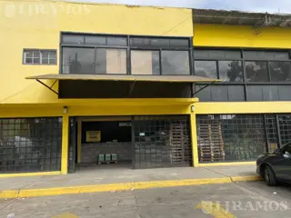 Depósito en Tres De Febrero foto 2