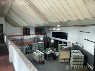 Depósito en Tres De Febrero foto 5