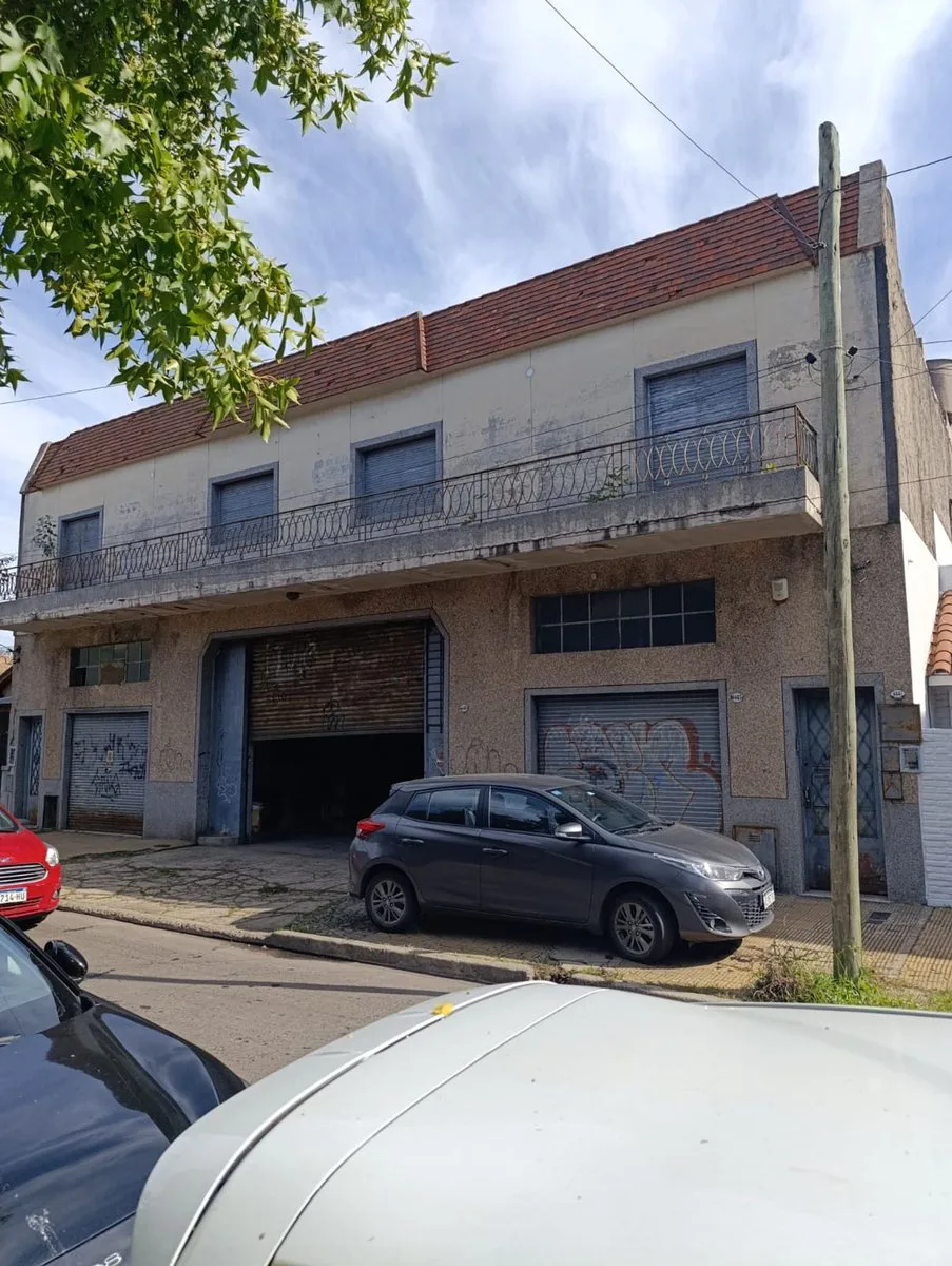 Venta de Galpon. Excelente Ubicación. foto 2