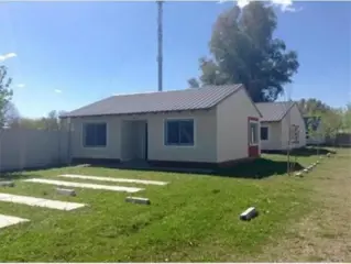 Casa de 3 ambientes en Bº cerrado - TORTUGUITAS foto 1