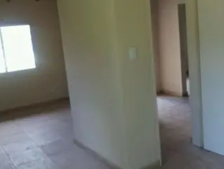 Casa de 3 ambientes en Bº cerrado - TORTUGUITAS foto 3