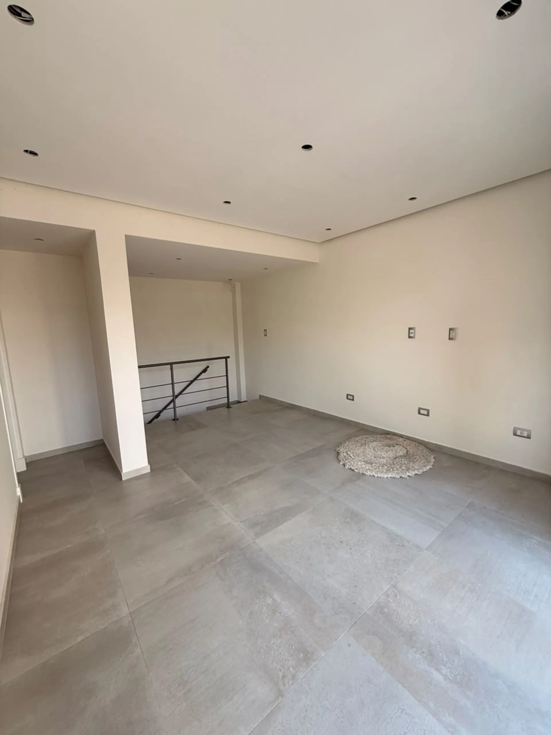 VENTA LOCAL COMERCIAL SOBRE BOULEVARD GALVEZ foto 4