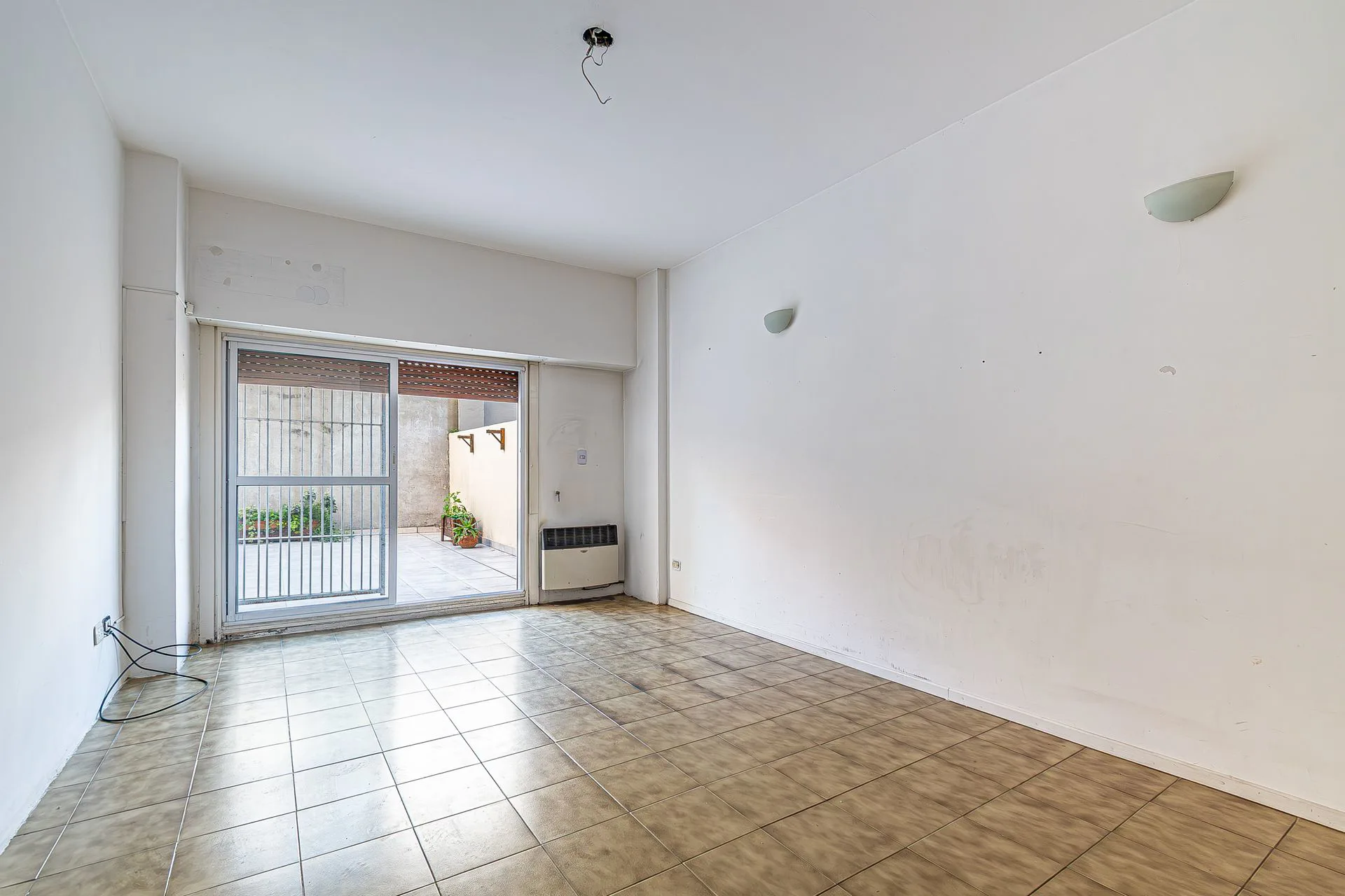 VENTA DEPTO 3 AMB DEVOTO CON ESTUDIO Y PATIO foto 4