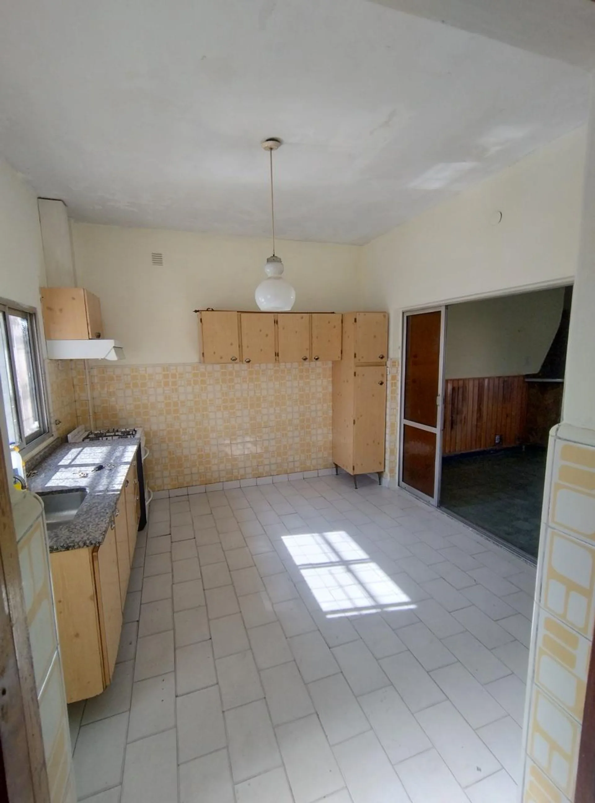 CASA 3 DOMITORIOS + DEPARTAMENTO EN VENTA foto 4
