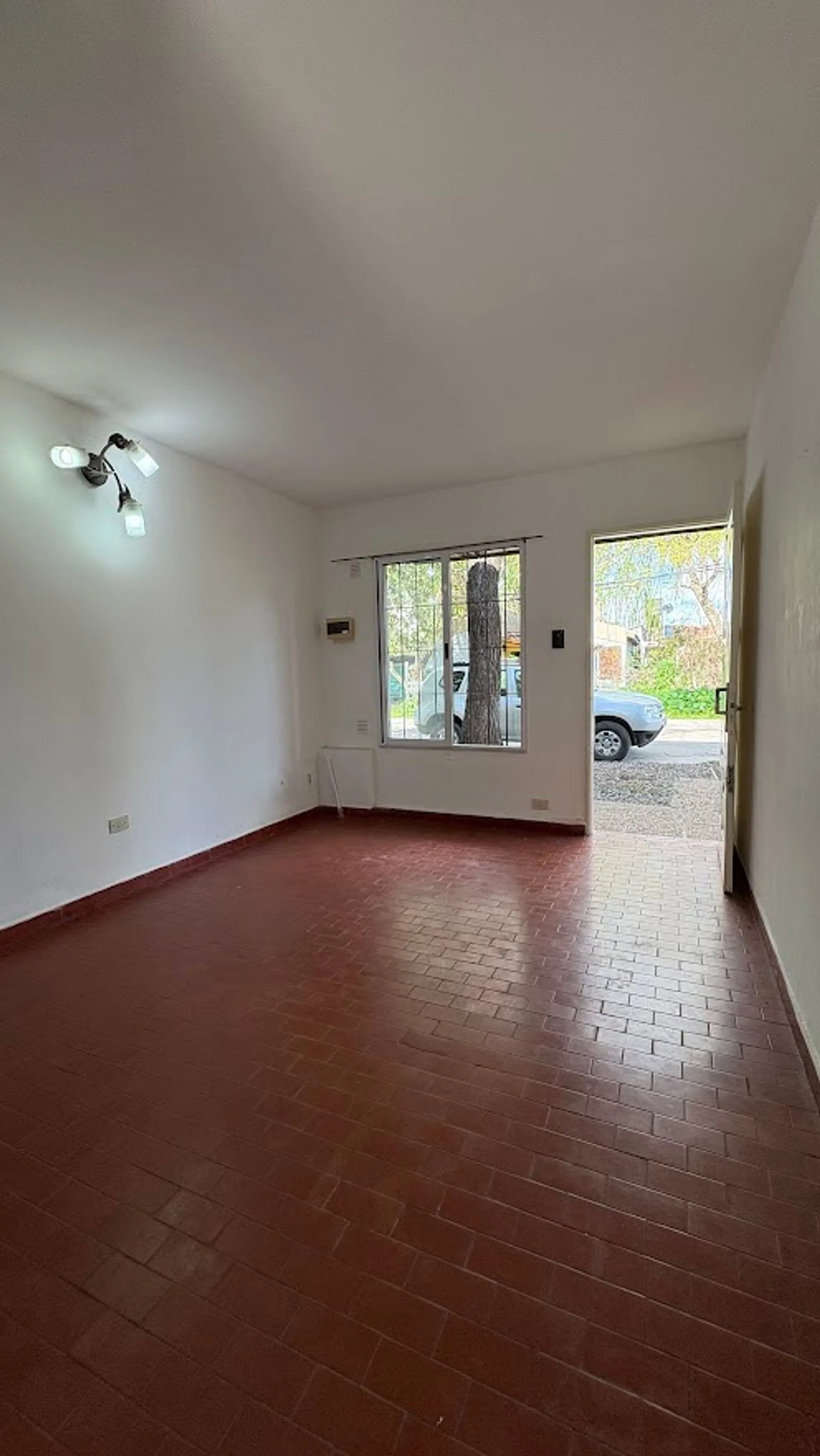 DÚPLEX EN SAN MIGUEL - APTO CRÉDITO Y SIN EXPENSAS foto 5