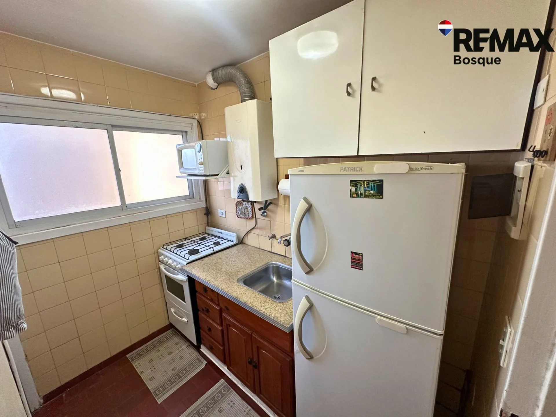 Venta departamento Villa Gesell con ascensor foto 5