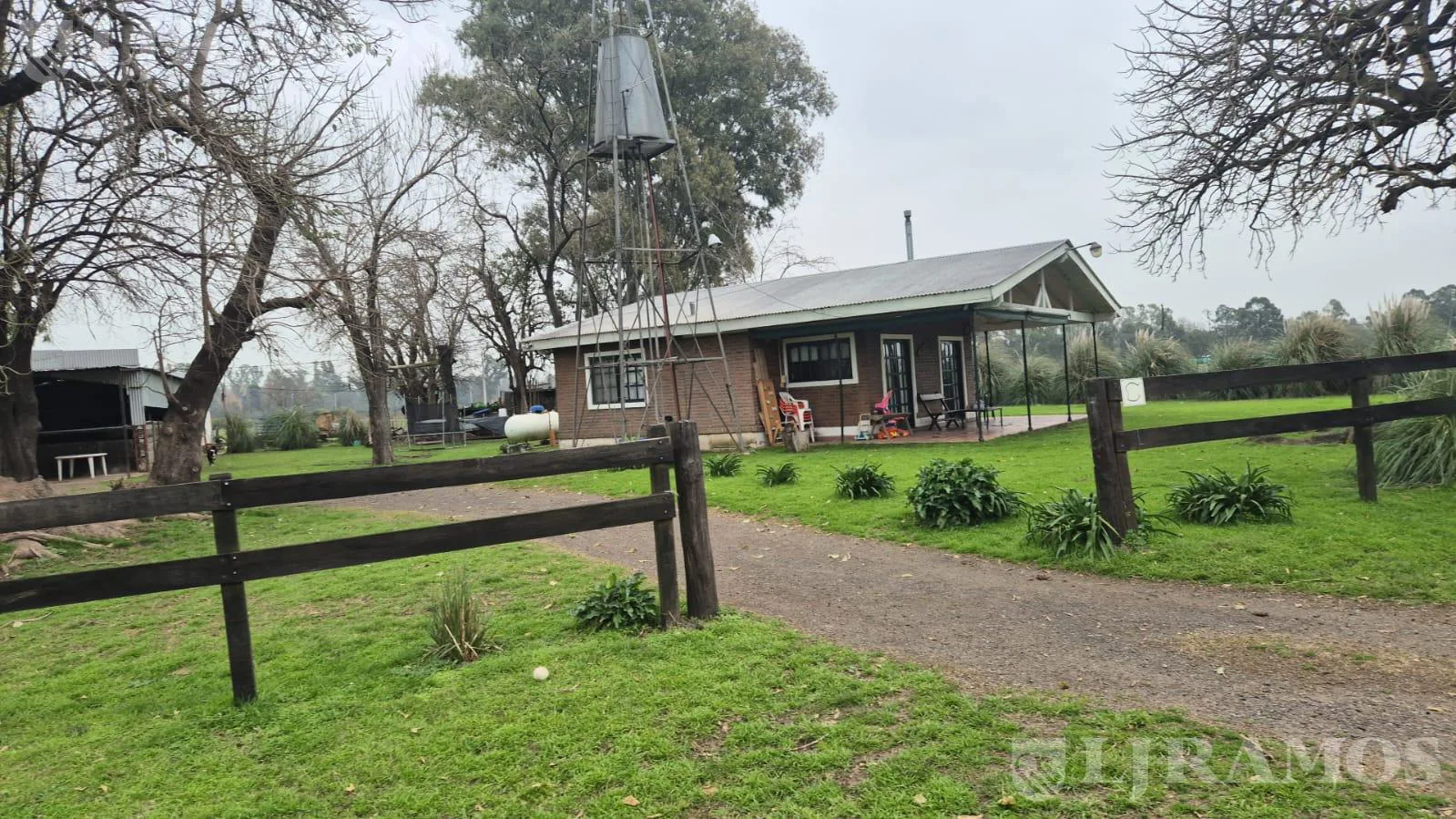 Campo en Venta Pilar zona Polo 34 has. a 800 metros de la ruta 28 . foto 2