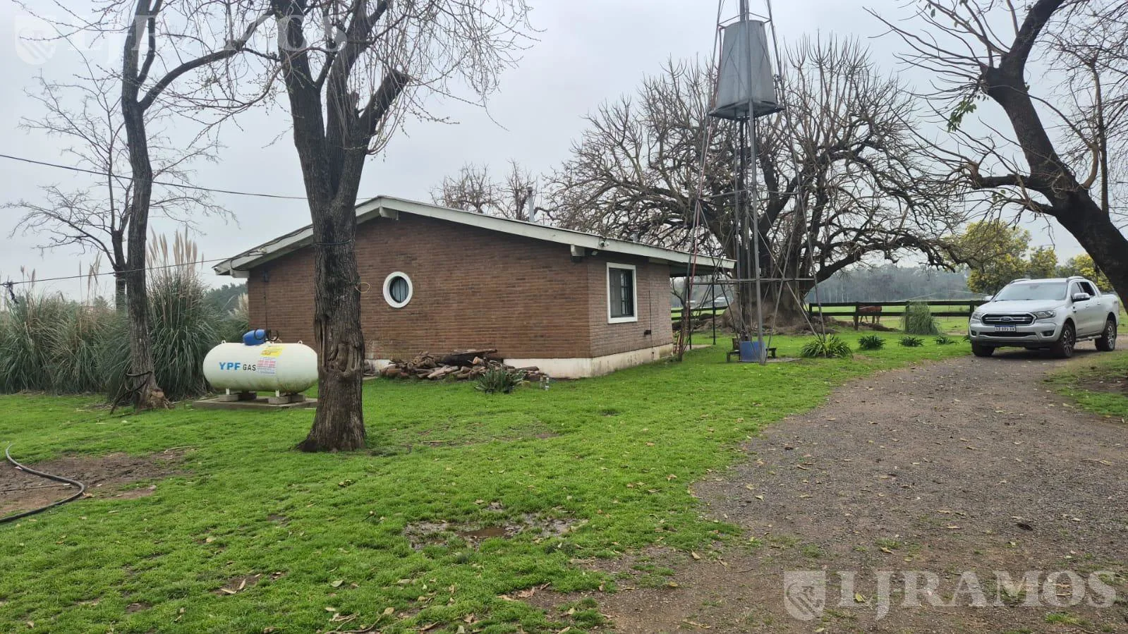 Campo en Venta Pilar zona Polo 34 has. a 800 metros de la ruta 28 . foto 5