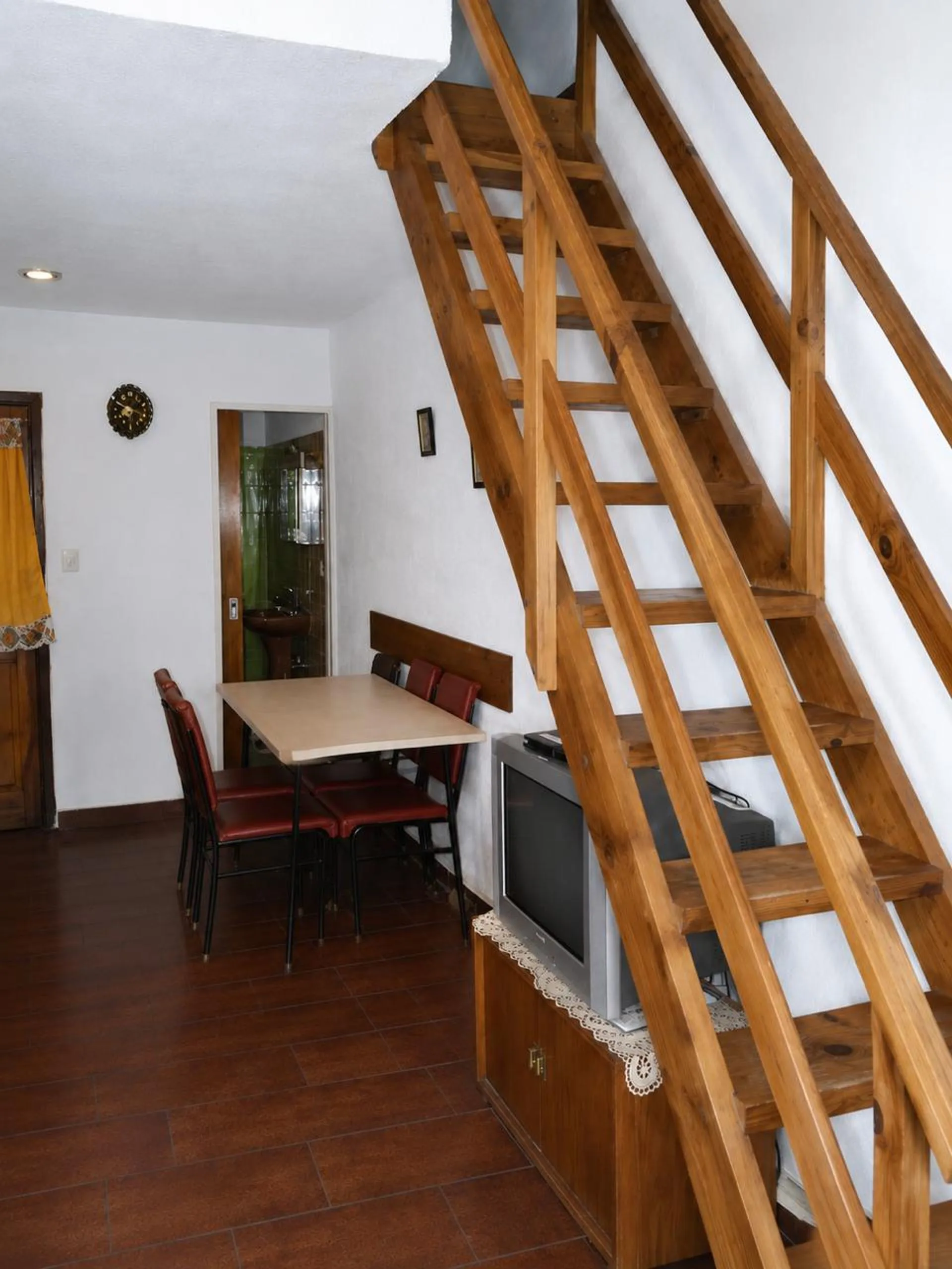 VENTA DUPLEX 2 AMBIENTES c/ PATIO SANTA TERESITA foto 3
