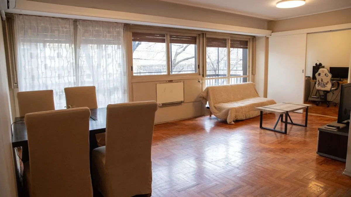 DEPARTAMENTO PISO 4 AMBIENTES EN VENTA FLORESTA foto 5