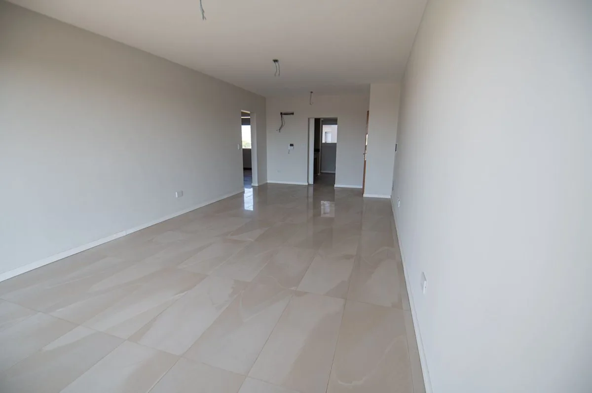 VENTA DEPARTAMENTO DE 2 DORMITORIOS C/COCHERA foto 5