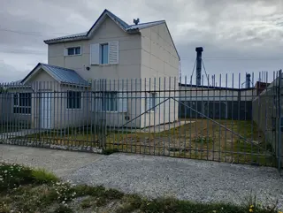 ALQUILER – CASA – A.G.P foto 1