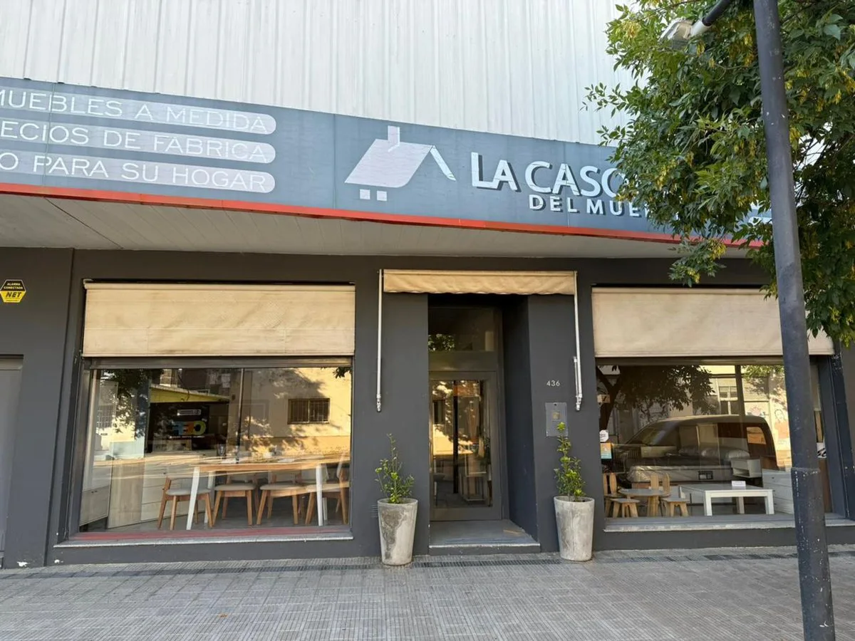 GRAN LOCAL COMERCIAL - PLENO CENTRO foto 3