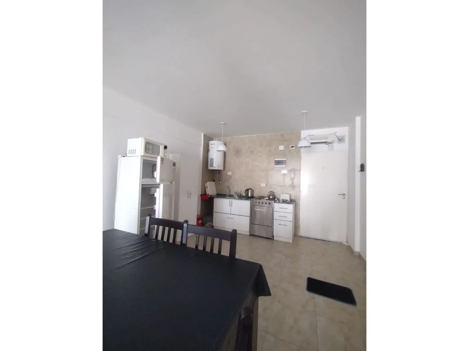 2-Bedroom Apartment with Ocean-View Balconies in Miramar, Miralmar Building – photo 6 of 29