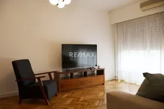 VENTA DPTO. FLORES 3 AMBIENTES CON DEPENDENCIA. foto 4
