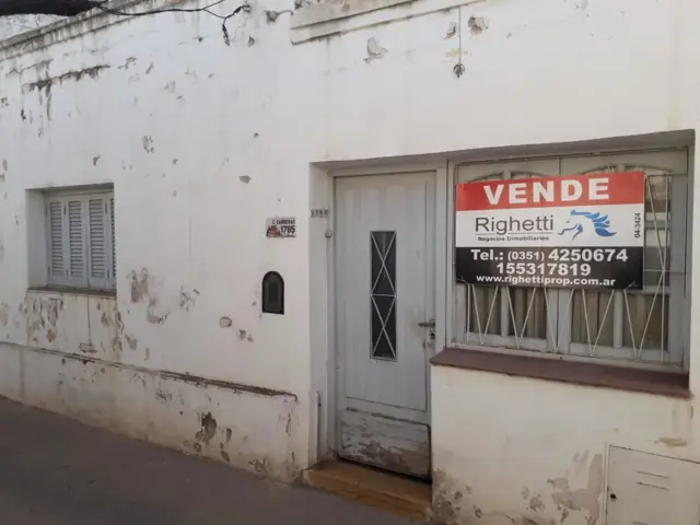 VENTA CASA 2 DORMITORIOS VILLA CABRERA