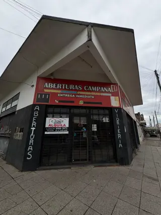 Propiedad comercial en esquina. Excelente potencial de desarrollo foto 1