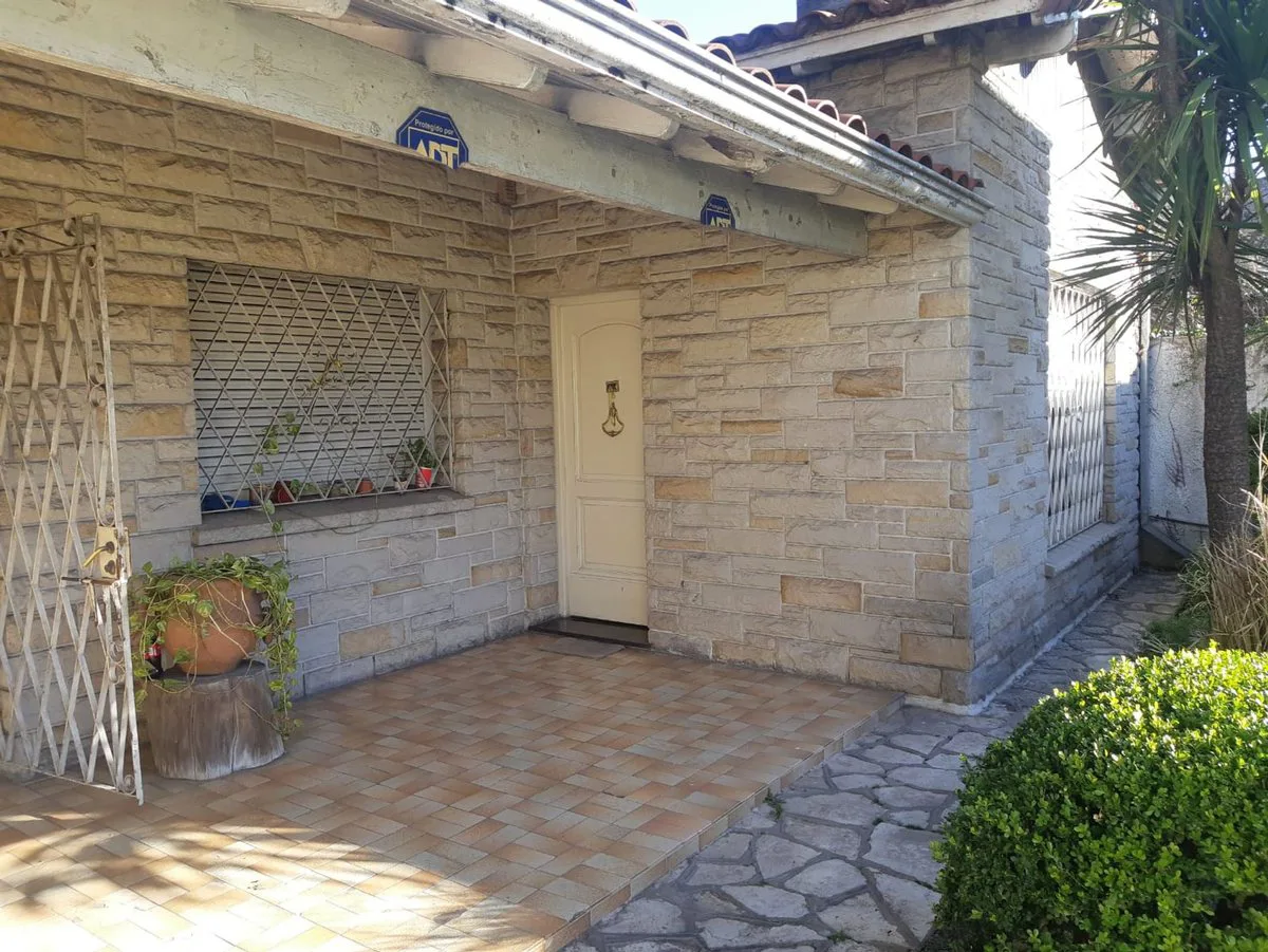 Lote 670m2 Haedo Norte UNICO! Exc. Ubicacion!!! foto 4