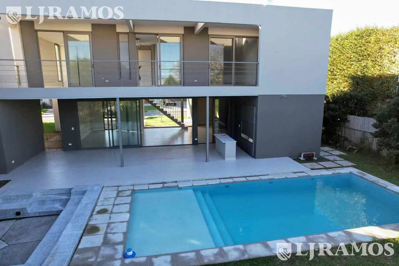 Casa en Barrio El Atardecer Haras Santa Maria PG foto 2