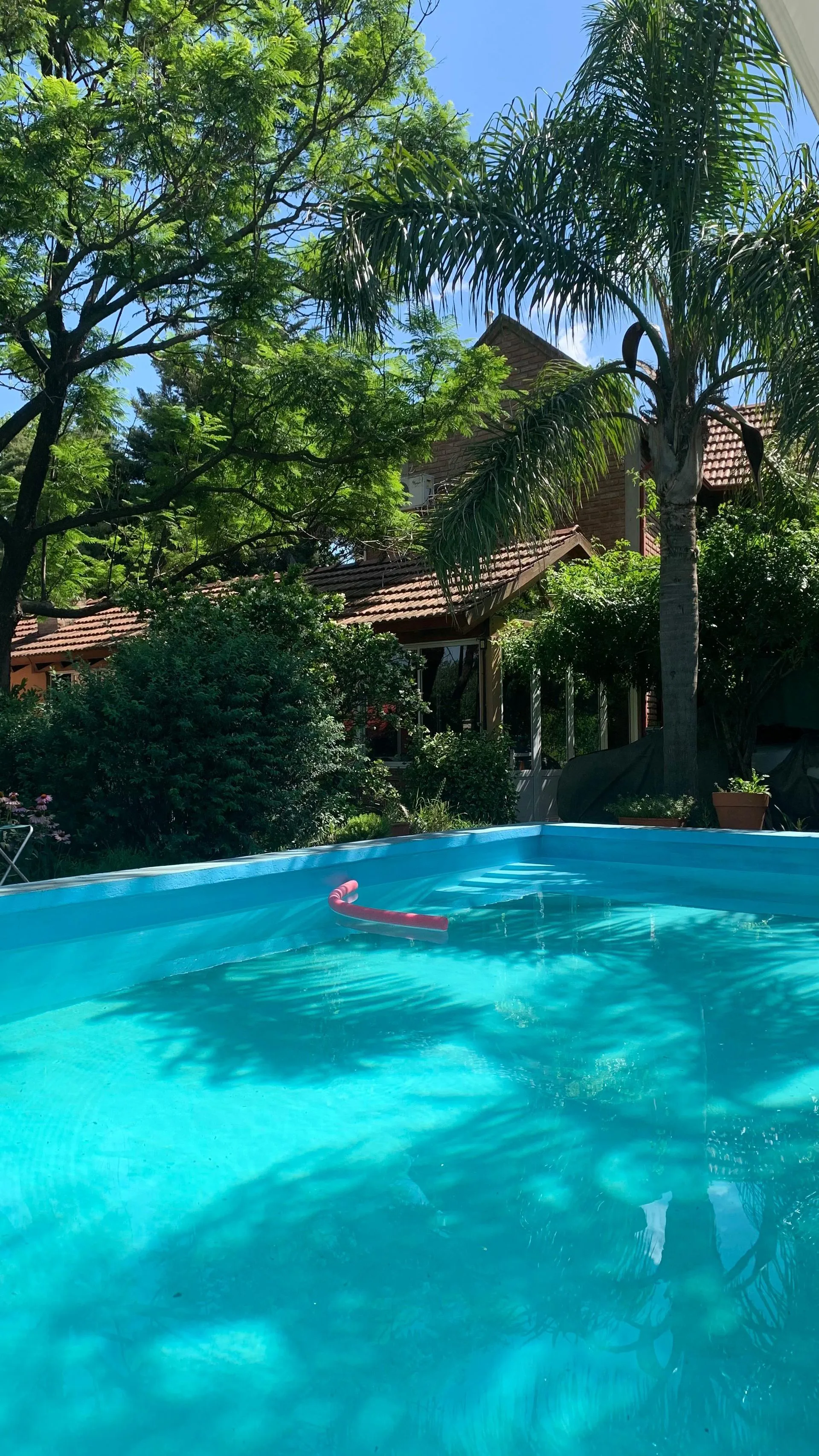 VENTA CASA 3 DORM CON PILETA EN TALAR MENDIOLAZA foto 2